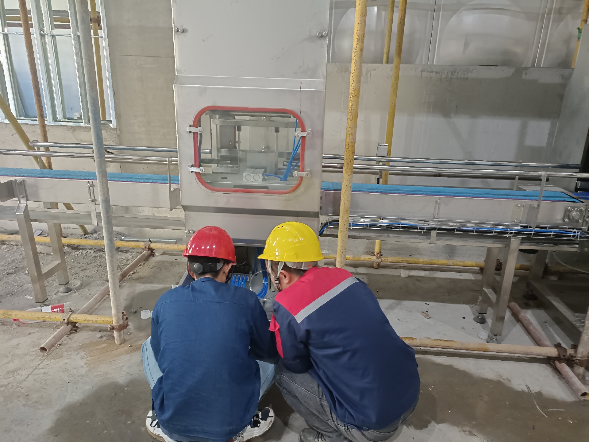 桶装水生产线设备